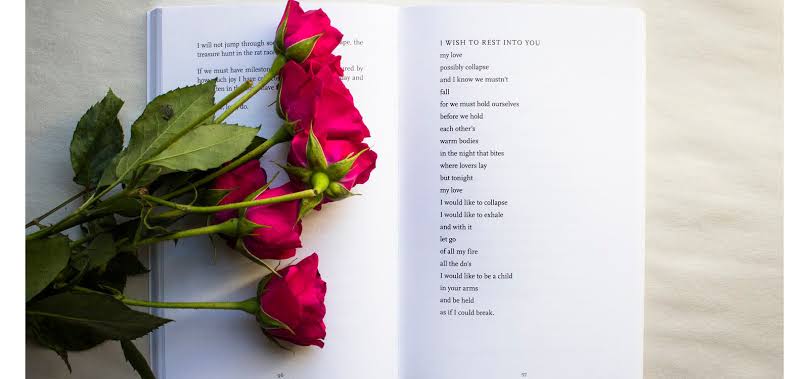 Characteristics of short love poems 